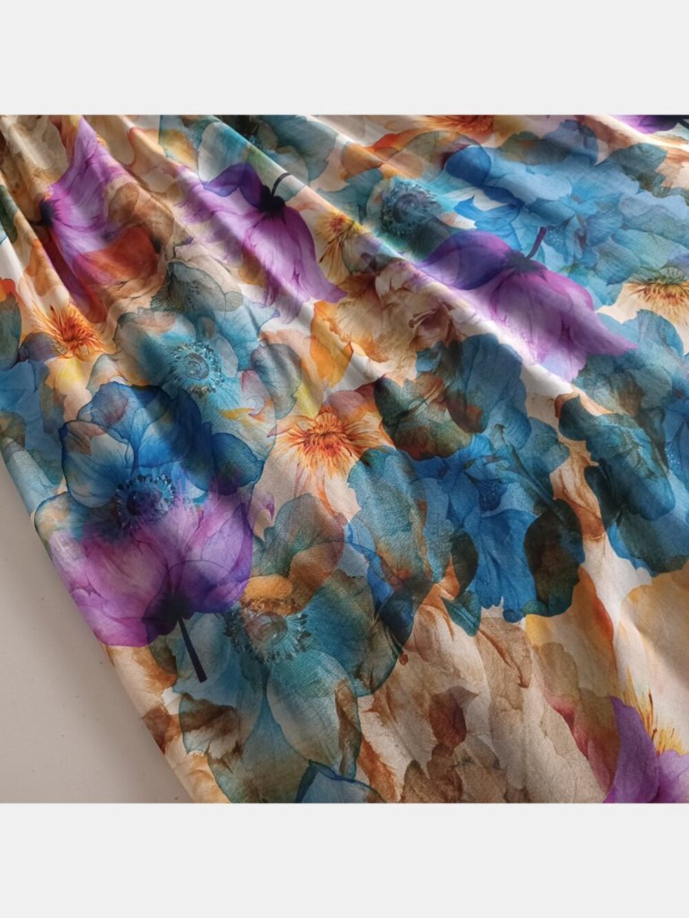 Le Ragazze Silk-Blend Floral-Watercolour Flutter Sleeve Maxi Dress (M) - Picture 6 of 16
